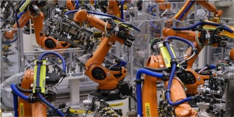 工業機器人巨頭的聯姻 美的收購庫卡，是戰略遠見還是沉重負擔？