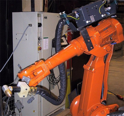 河南工業機器人市場概覽 玉興數控及價格淺析